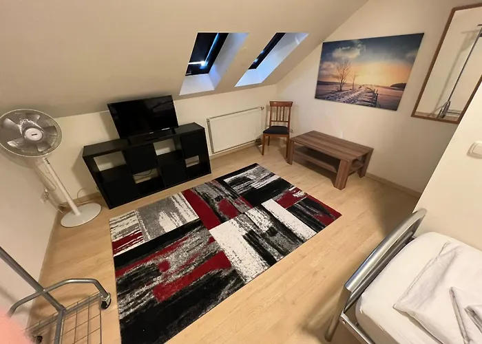 Πανσιόν Gaestehaus Schmitt Ερλάνγκεν